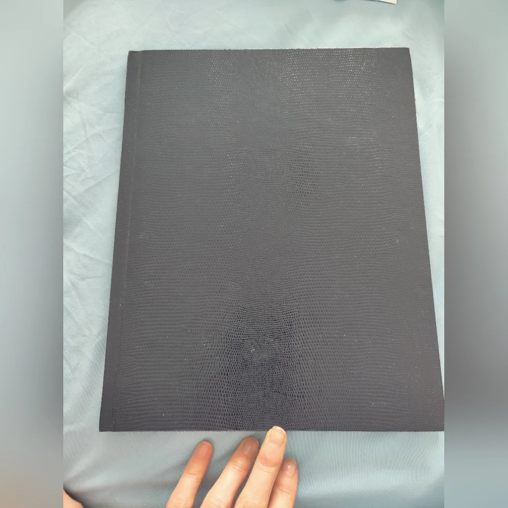 Notebook/journal - Picture 2 of 4